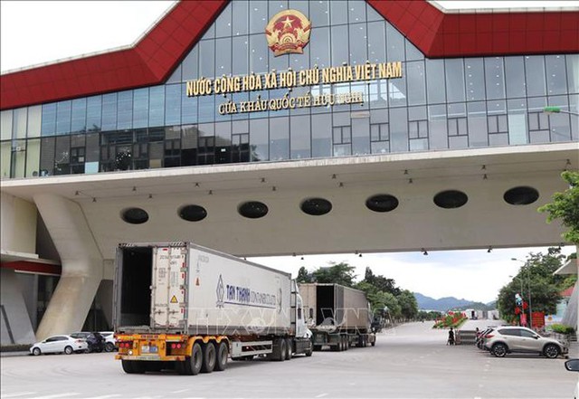 '.stripslashes($title).' Huu Nghi Border Gate