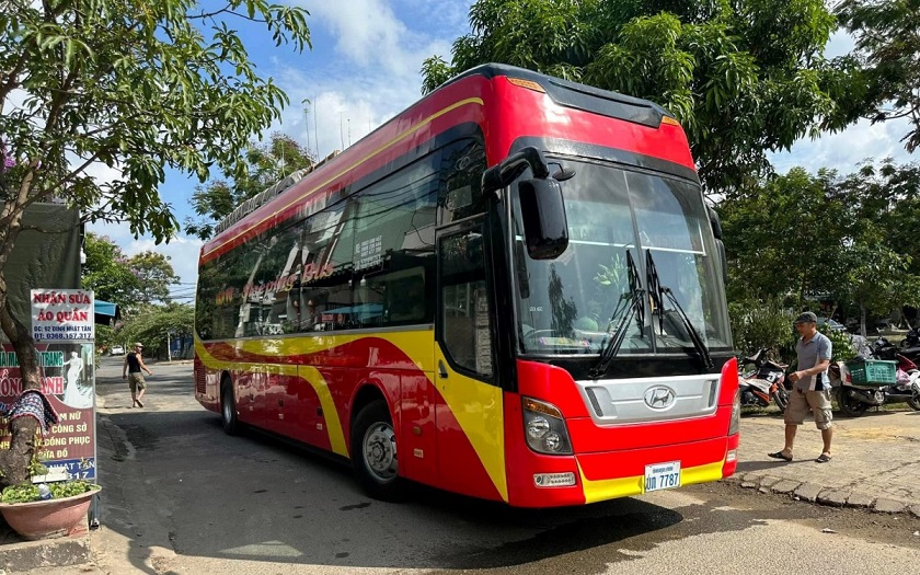 '.stripslashes($title).' Sleeper bus Ha Noi to Luang Prabang Laos