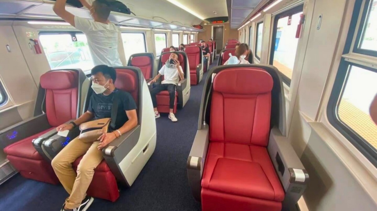 '.stripslashes($title).' Express Train Vientiane to Luang Prabang